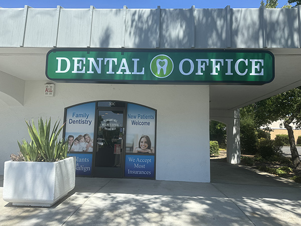 Cosmetic Dentist in Pleasant Hill